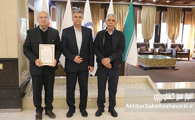 تجلیل-از-سرمایههای-ماندگار-بانک-کشاورزی-در-یک-هماندیشی-ملی-8